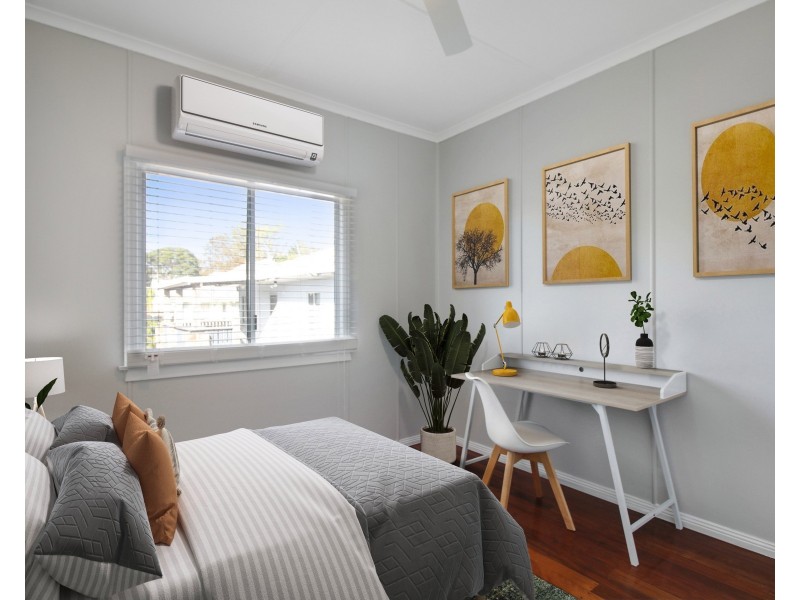 2304 Wynnum Road, Wynnum QLD 4178