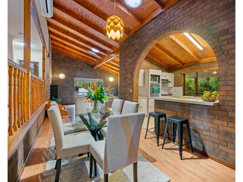 100 Lant Street, Chapel Hill QLD 4069