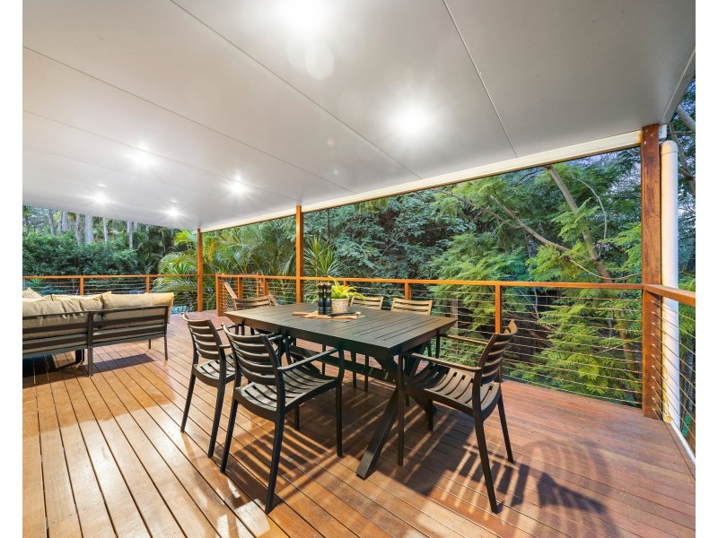 100 Lant Street, Chapel Hill QLD 4069