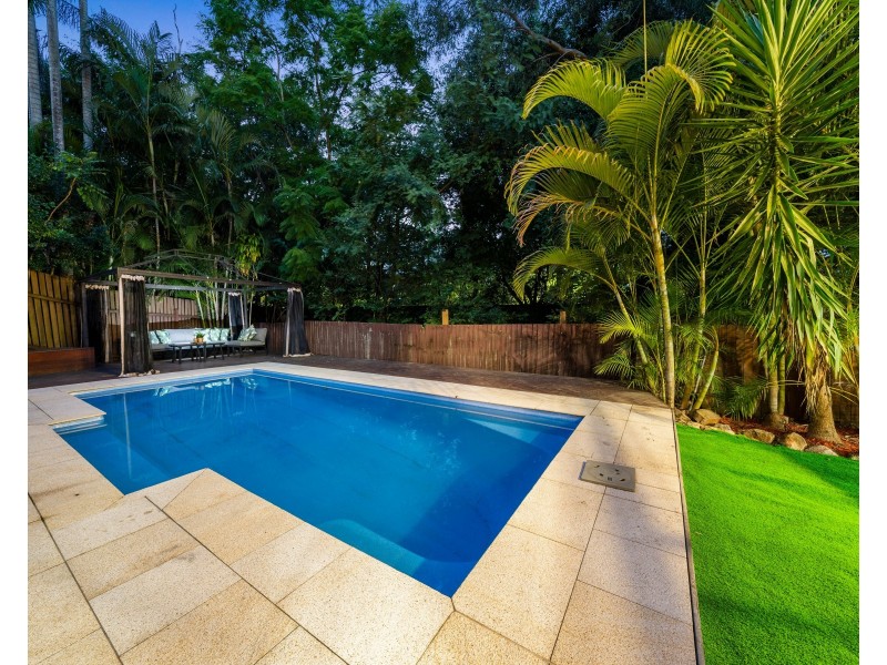 100 Lant Street, Chapel Hill QLD 4069