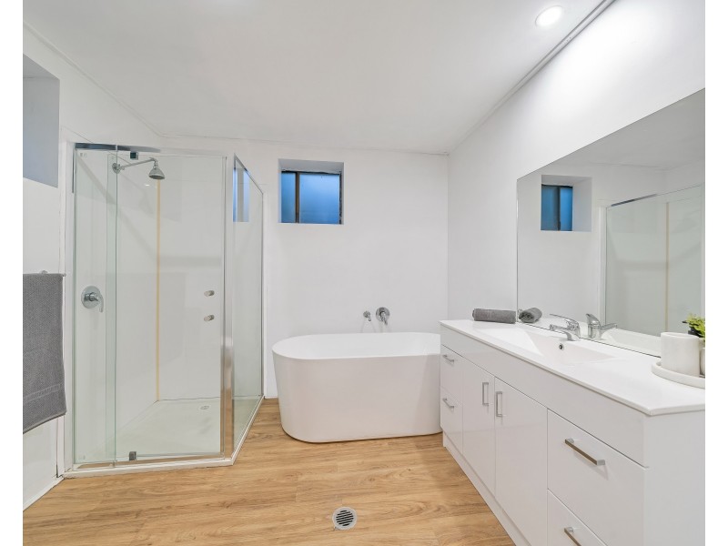 100 Lant Street, Chapel Hill QLD 4069