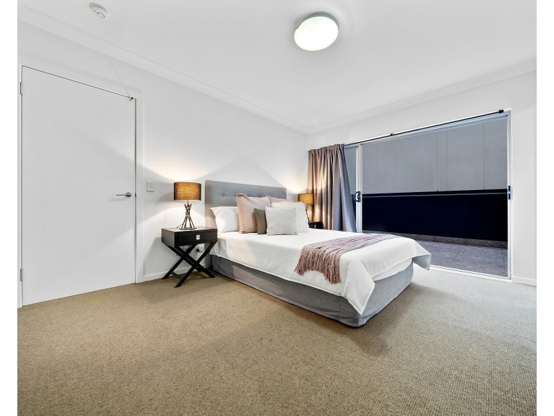 303/8 Kyabra Street, Newstead QLD 4006