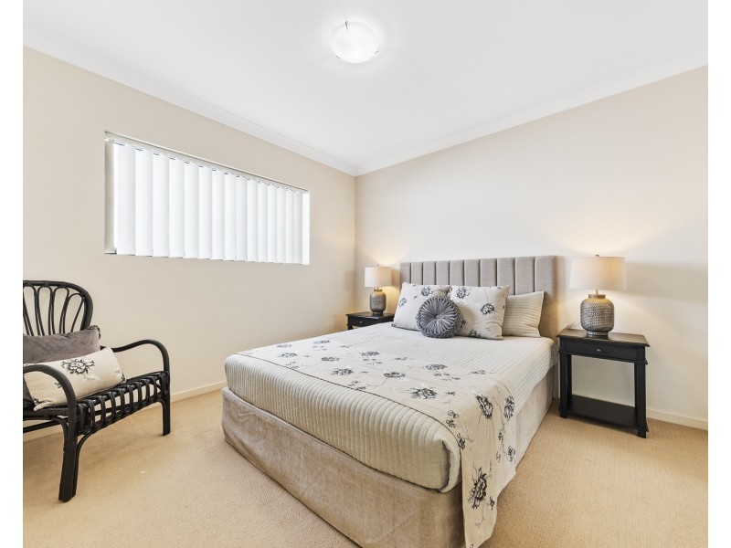 8/15 Duke Street, Annerley QLD 4103