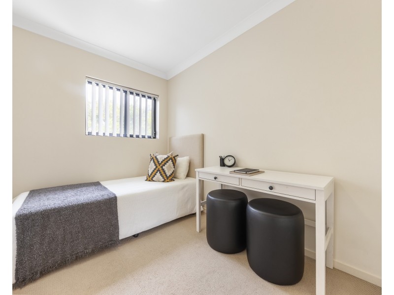 8/15 Duke Street, Annerley QLD 4103