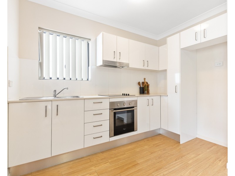 8/15 Duke Street, Annerley QLD 4103