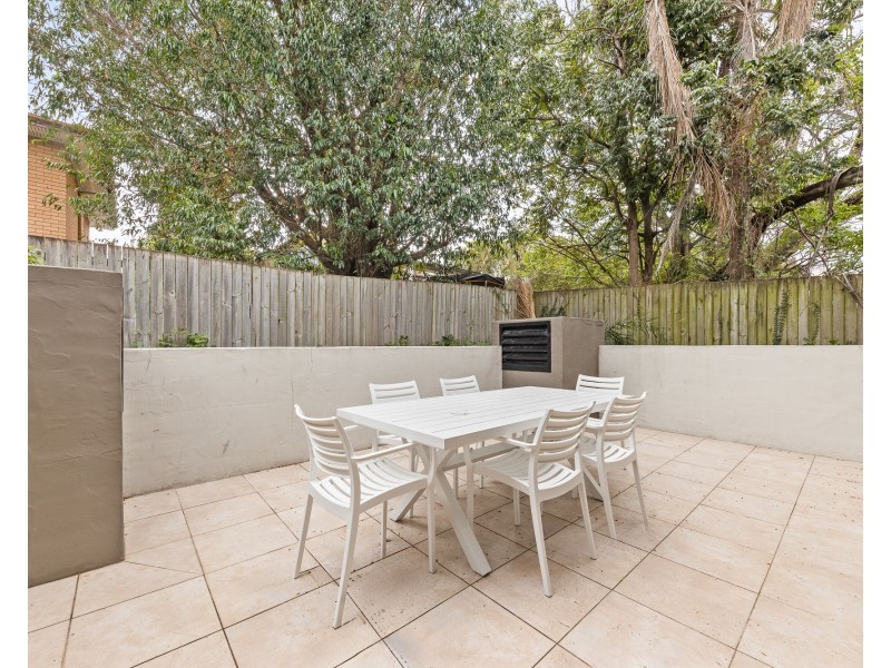 2/15 Duke Street, Annerley QLD 4103