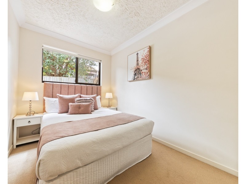 2/15 Duke Street, Annerley QLD 4103