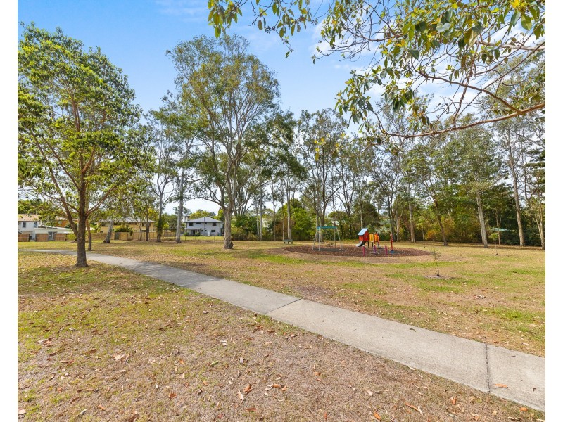 75 Mabel Street, Oxley QLD 4075