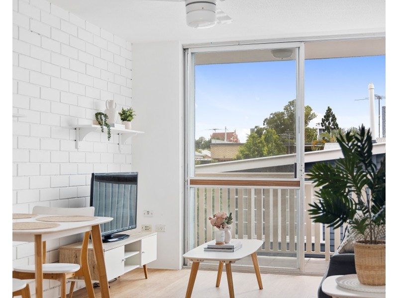 2/143 Beck Street, Paddington QLD 4064