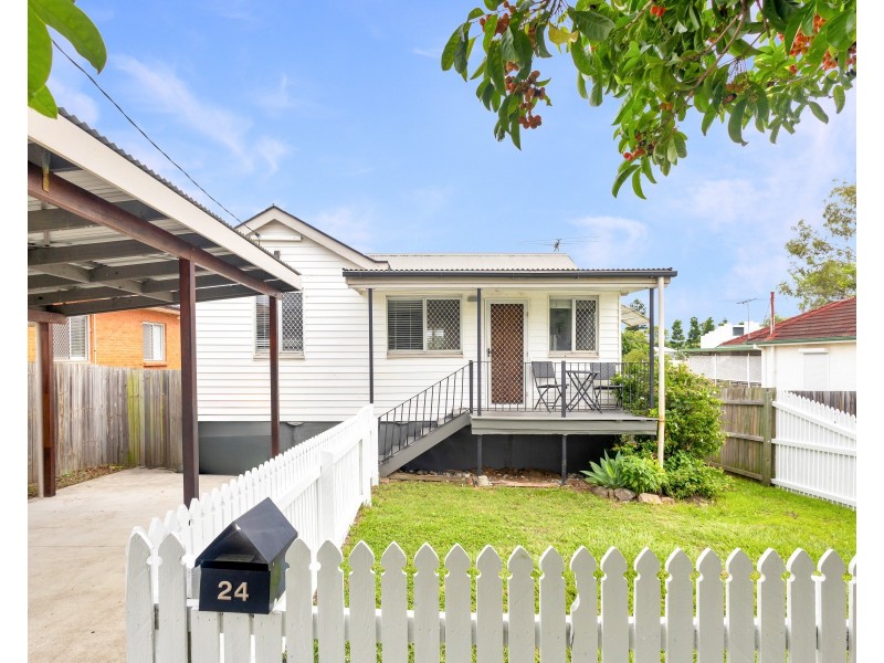 24 Livingstone Road, Darra QLD 4076