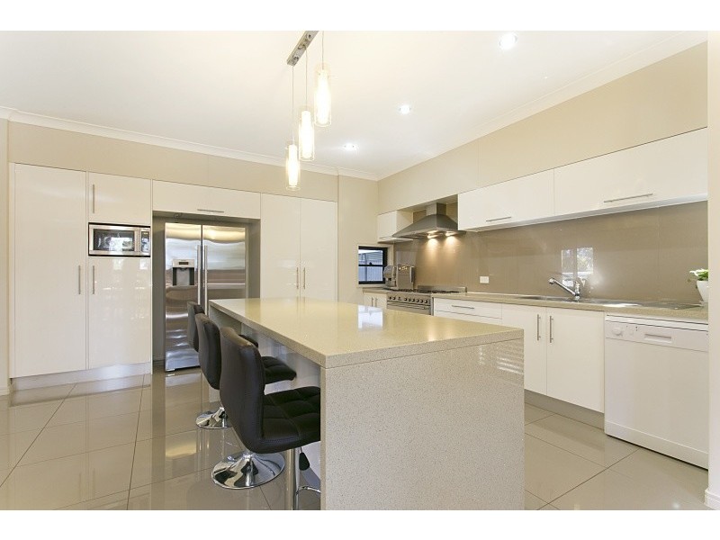 58 Gordon Circuit, Seventeen Mile Rocks QLD 4073