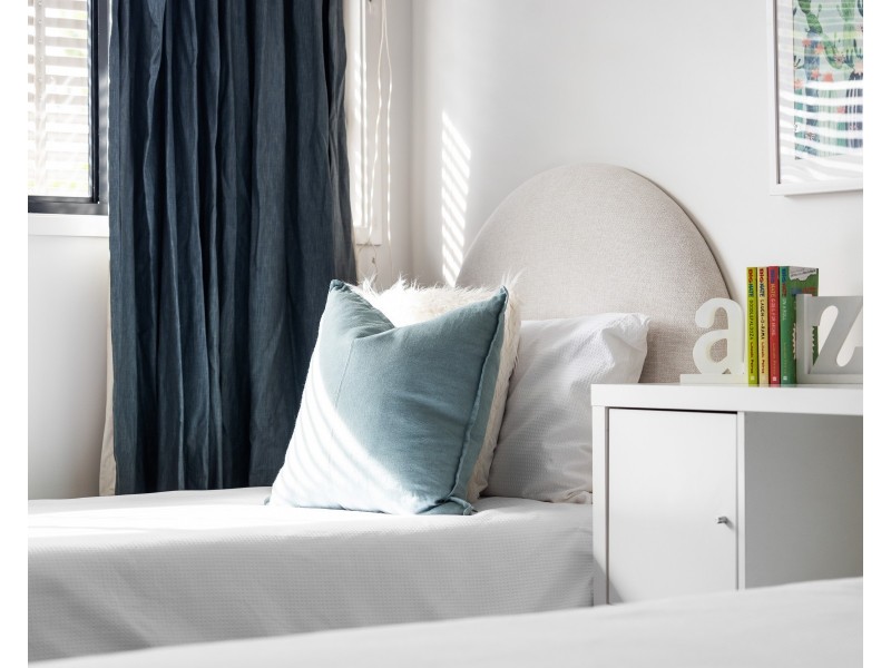 22 Augusta Crescent, Mount Ommaney QLD 4074