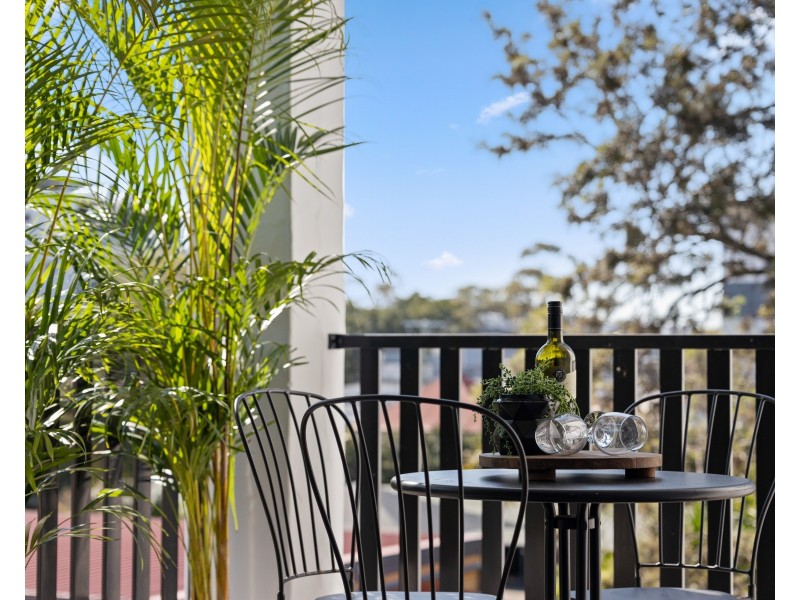 25/11 Lyons Terrace, Windsor QLD 4030