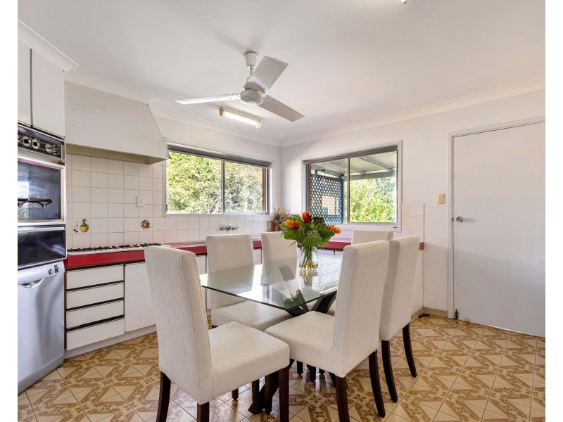 19 Inwood Street, Wooloowin QLD 4030