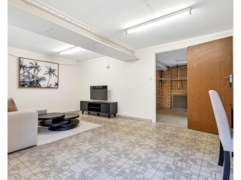 19 Inwood Street, Wooloowin QLD 4030