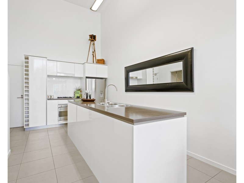 10/15 Walsh Street, Milton QLD 4064