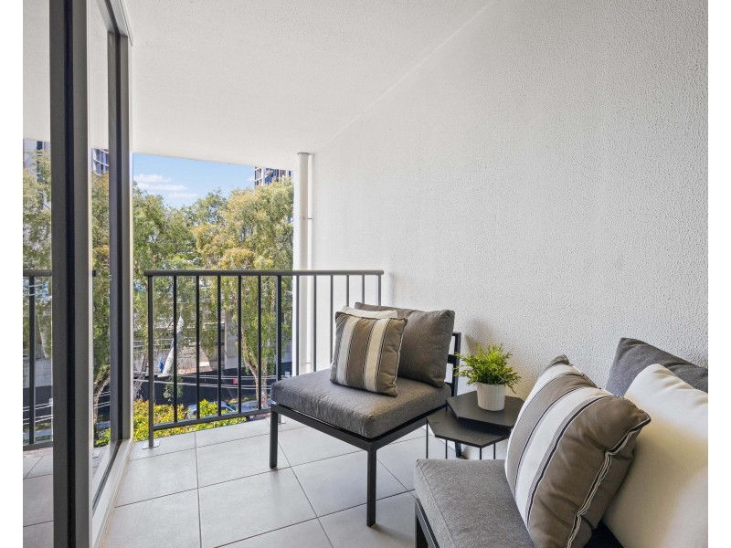 10/15 Walsh Street, Milton QLD 4064