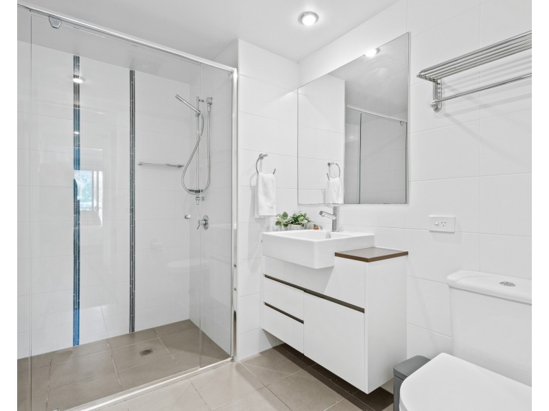 10/15 Walsh Street, Milton QLD 4064