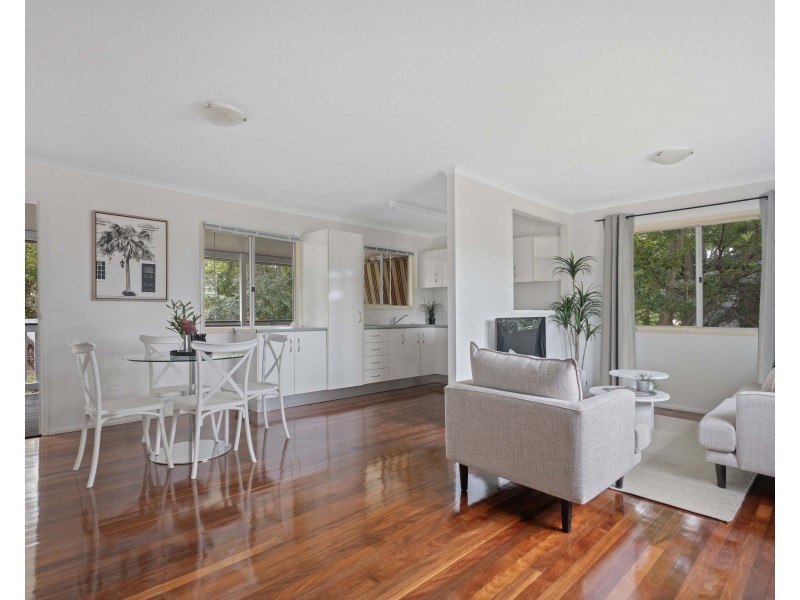 16 Glen Noble Avenue, Redbank Plains QLD 4301