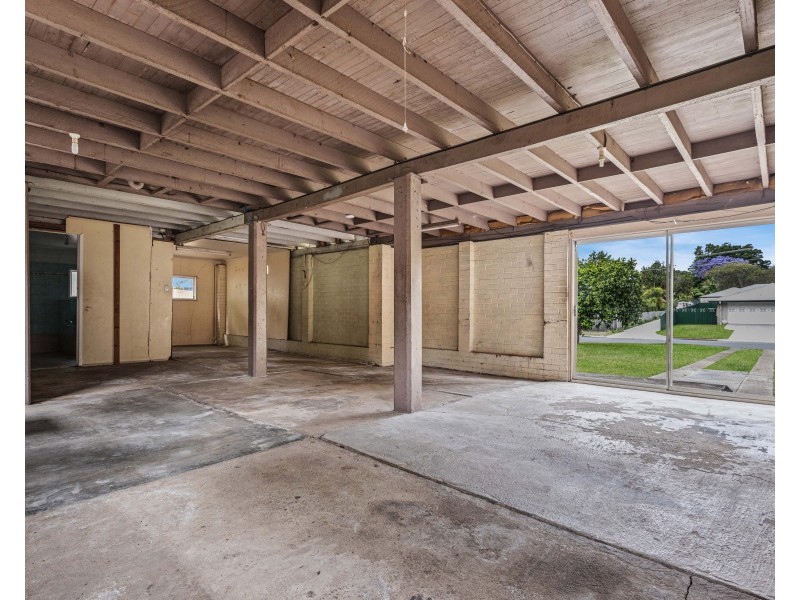 16 Glen Noble Avenue, Redbank Plains QLD 4301