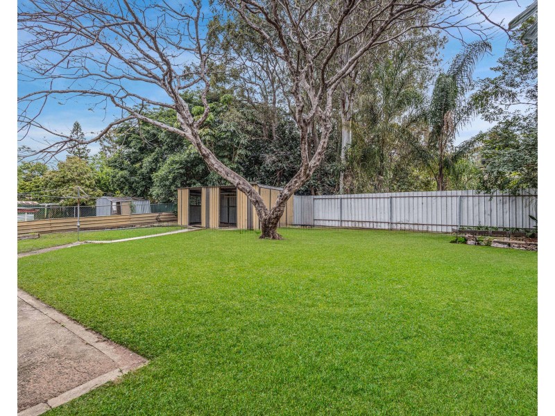 16 Glen Noble Avenue, Redbank Plains QLD 4301