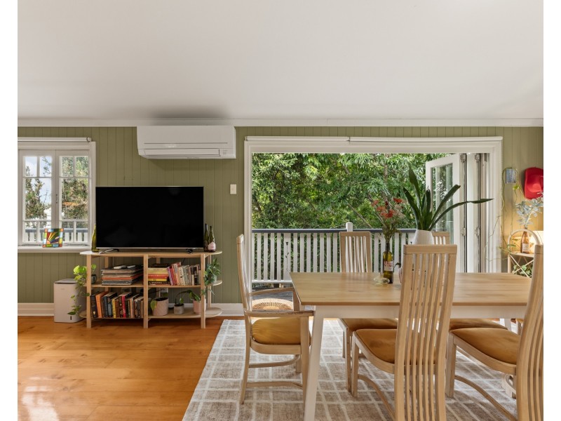 38 Bramston Terrace, Herston QLD 4006