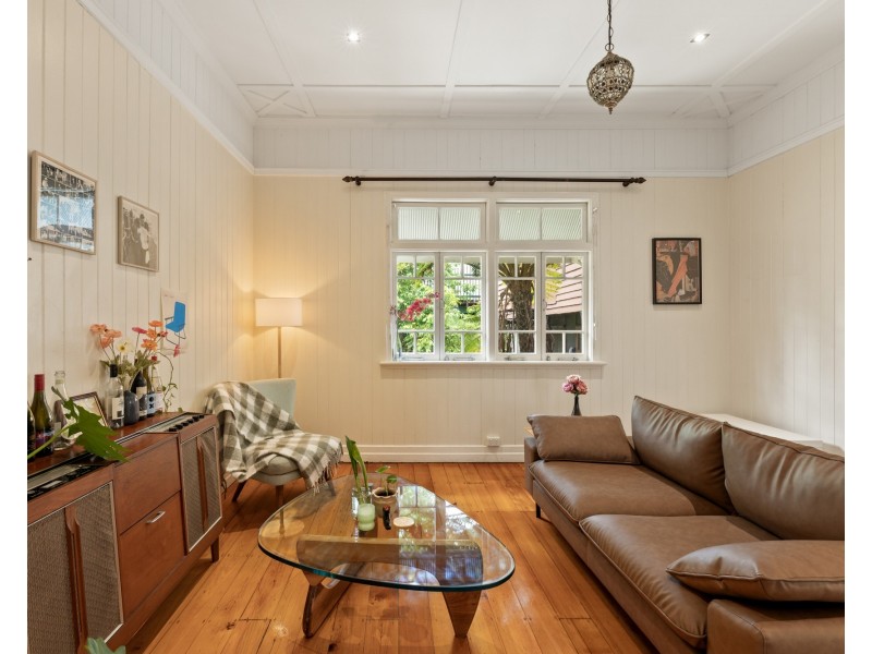 38 Bramston Terrace, Herston QLD 4006