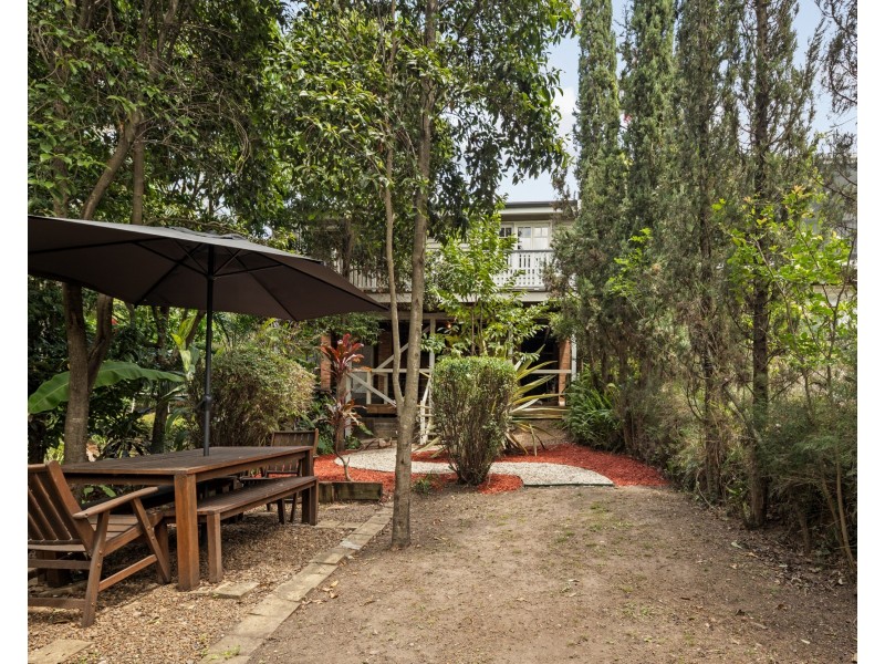 38 Bramston Terrace, Herston QLD 4006