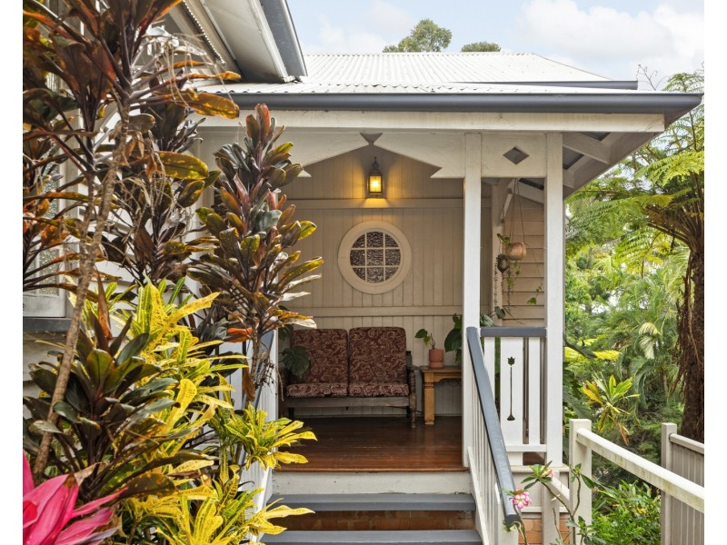 38 Bramston Terrace, Herston QLD 4006