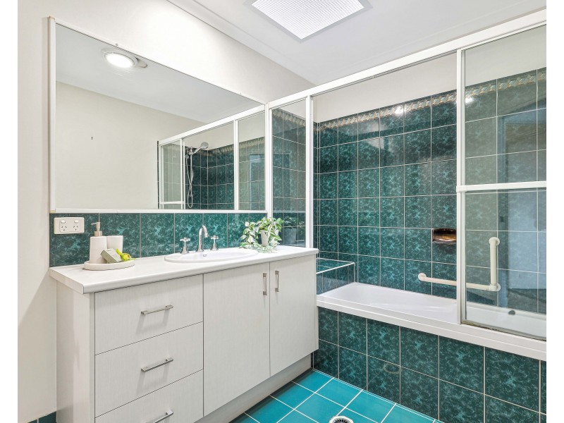 4/30 Graham Road, Carseldine QLD 4034