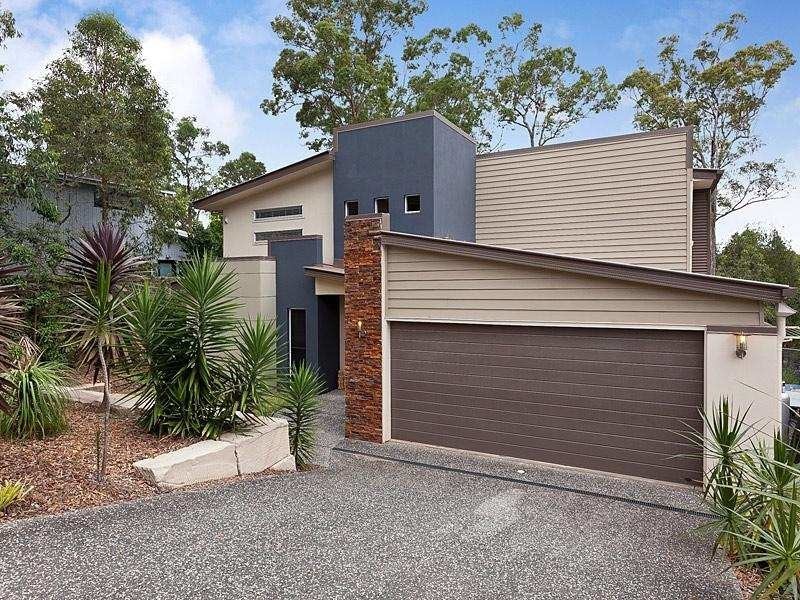 135 Gordon Circuit, Seventeen Mile Rocks QLD 4073