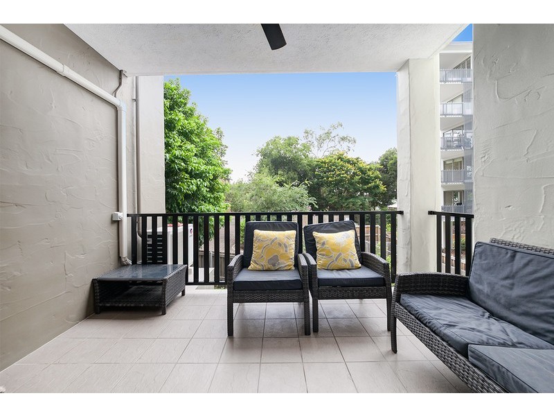 7/11 Lyons Terrace, Windsor QLD 4030