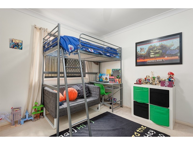 9 Beamont Place, Forest Lake QLD 4078