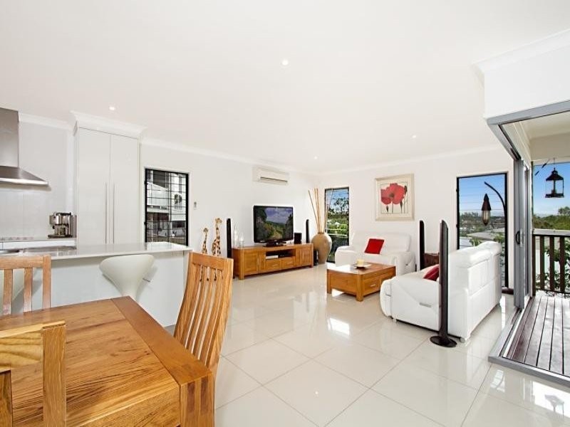 29 Goodenia Crescent, Seventeen Mile Rocks QLD 4073