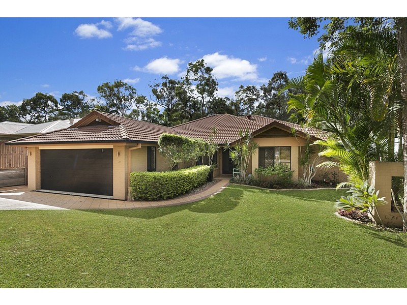 22 Barklya Crescent, Sinnamon Park QLD 4073