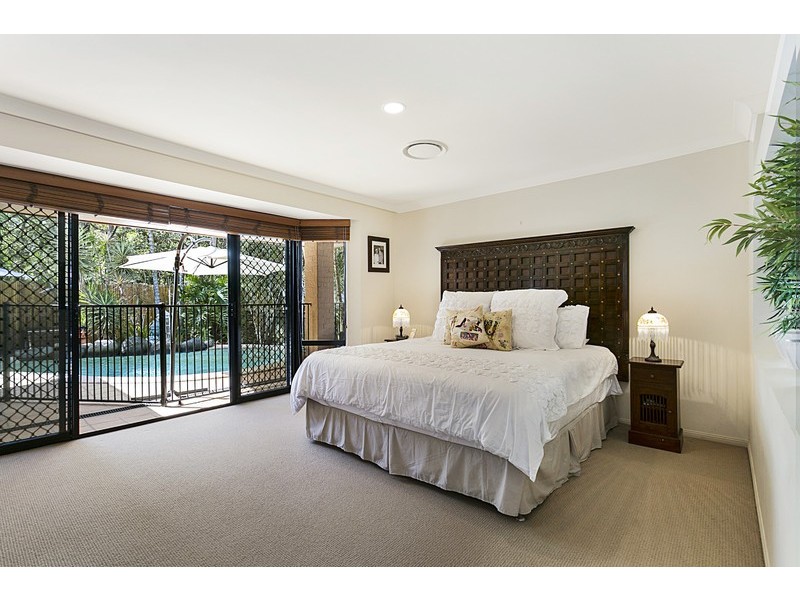 22 Barklya Crescent, Sinnamon Park QLD 4073
