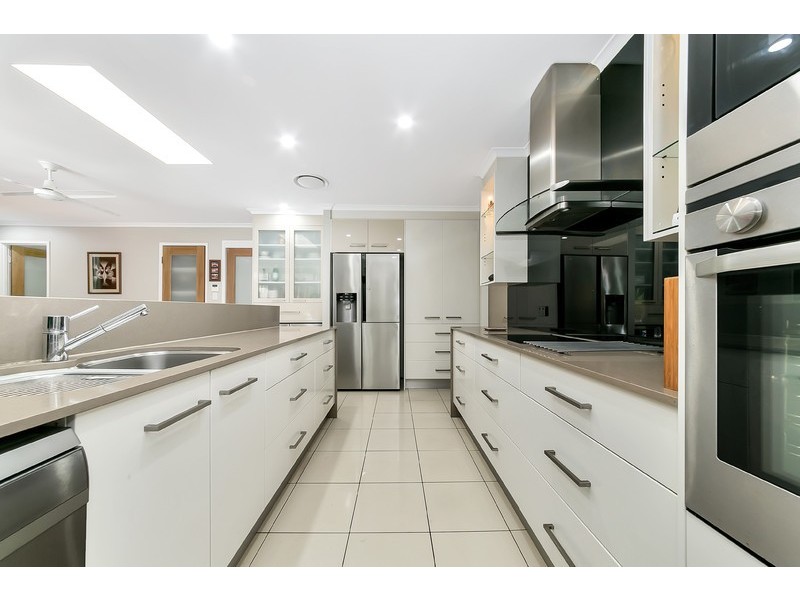 273 Horizon Drive, Westlake QLD 4074