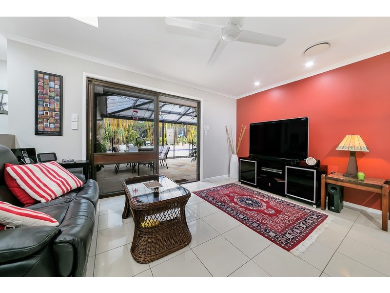 273 Horizon Drive, Westlake QLD 4074