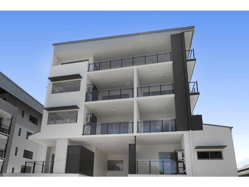 9 Bombery Street, Cannon Hill QLD 4170