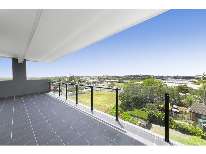 9 Bombery Street, Cannon Hill QLD 4170