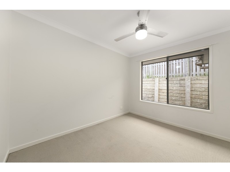 5 Goldenwood Crescent, Fernvale QLD 4306