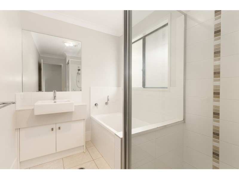 5 Goldenwood Crescent, Fernvale QLD 4306