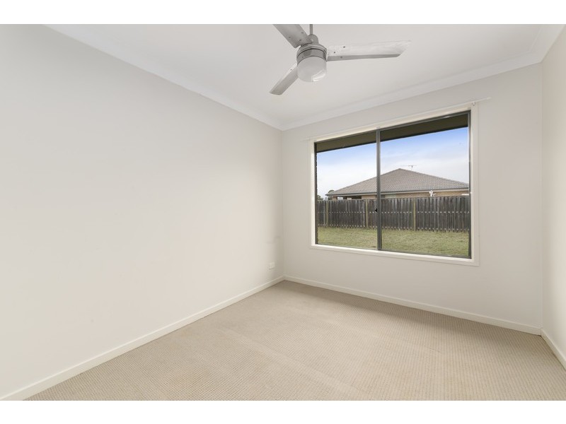 5 Goldenwood Crescent, Fernvale QLD 4306