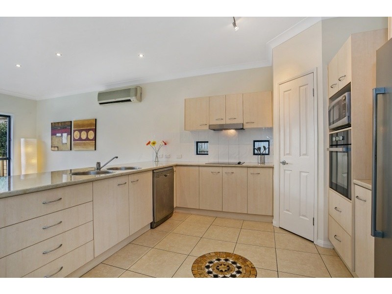 39 Eungella Terrace, Forest Lake QLD 4078