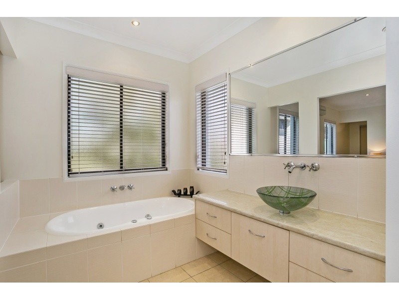 39 Eungella Terrace, Forest Lake QLD 4078