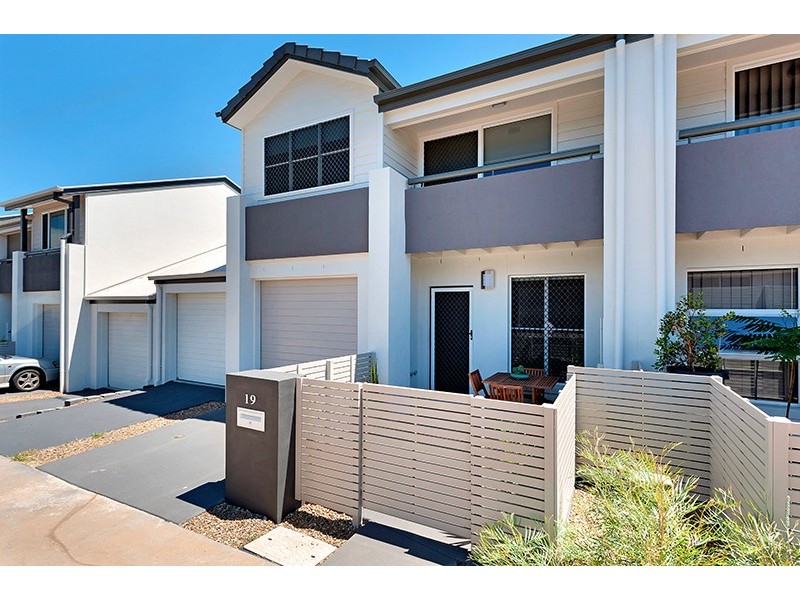 19 Desiree Lane, Warner QLD 4500
