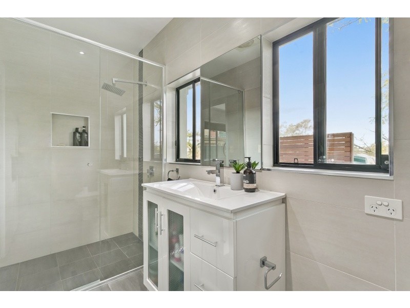 2 Roper Close, Westlake QLD 4074