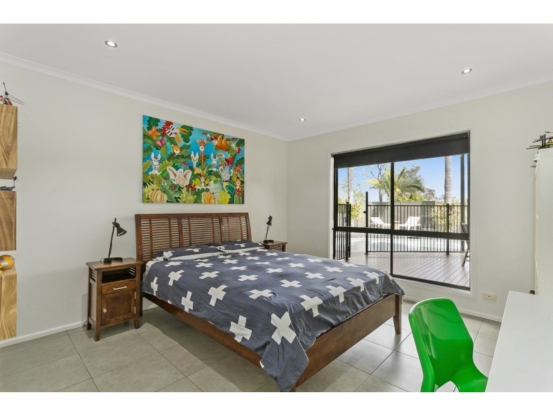 2 Roper Close, Westlake QLD 4074