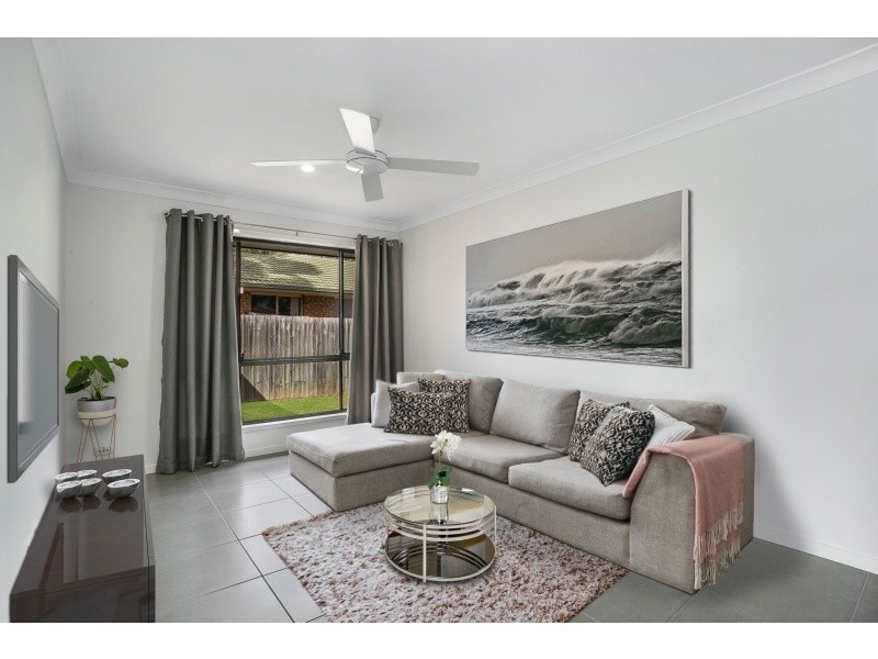 1 Brigalow Lane, Redbank QLD 4301