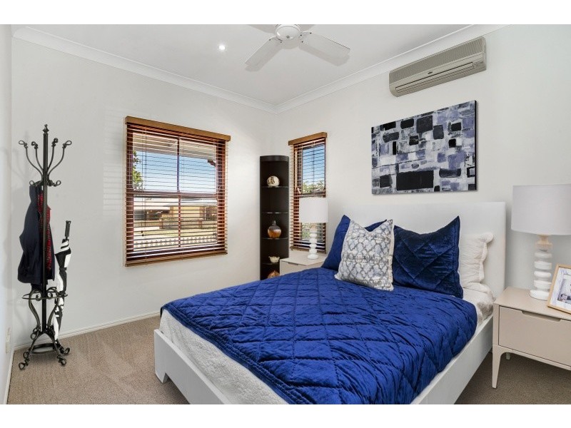 26 Randerson Street, Forest Lake QLD 4078